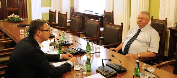 Александар Вучић и Војислав Шешељ на преговорима око новог сазива Владе Александар Вучић и Војислав Шешељ на преговорима око новог сазива Владе - Sputnik Србија