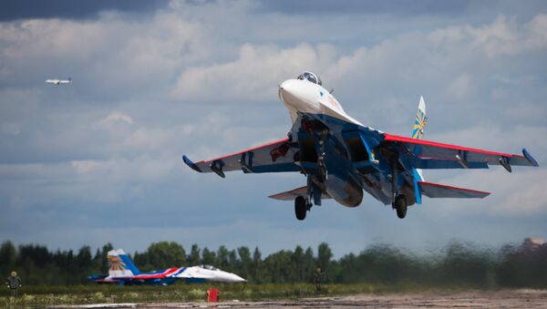 Авион Руских витезова Су-27 - Sputnik Србија