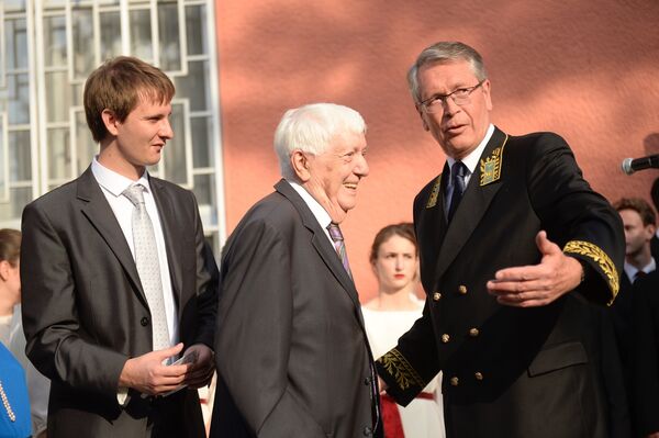 Међу званицама је био и легендарни певач Ђорђе Марјановић. - Sputnik Србија