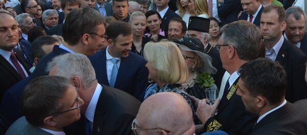 Александар Вучић и Синиша Мали на пријему поводом Дана Русије. - Sputnik Србија