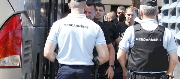 Francuska policija i ruski navijači - Sputnik Srbija