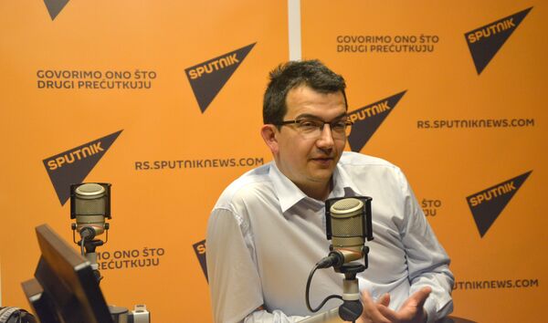 Саветник председника Привредне коморе Србије Вељко Јовановић Саветник председника Привредне коморе Србије Вељко Јовановић - Sputnik Србија