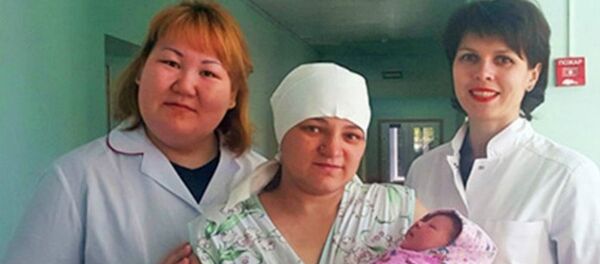 Порођај у руској тајги - Sputnik Србија