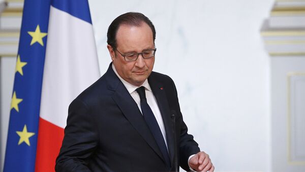 Француски председник Франсоа Оланд долази да одржи говор након британских резултата референдума да напусте Европску унију, у Јелисејској палати у Паризу - Sputnik Србија