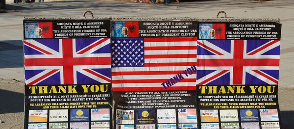 Билборд захвалности САД и Великој Британији на Косову - Sputnik Србија