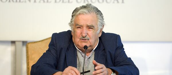 Бивши председник Уругваја Хосе Мухика - Sputnik Србија