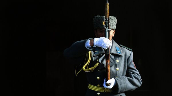 Војник почасне Националне гарде Киргизије - Sputnik Србија