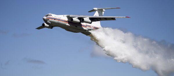 Авион Министарства за ванредне ситуације Ил-76 - Sputnik Србија