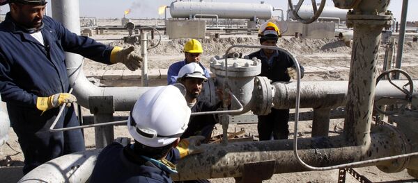 Радници на нафотоводу Радници на нафотоводу - Sputnik Србија