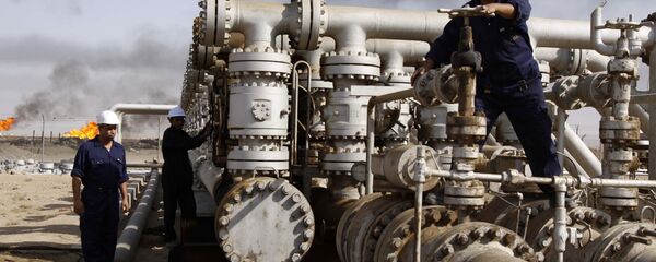 Радници на нафотоводу Радници на нафотоводу - Sputnik Србија