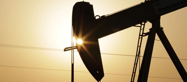 Нафтна пумпа - Sputnik Србија