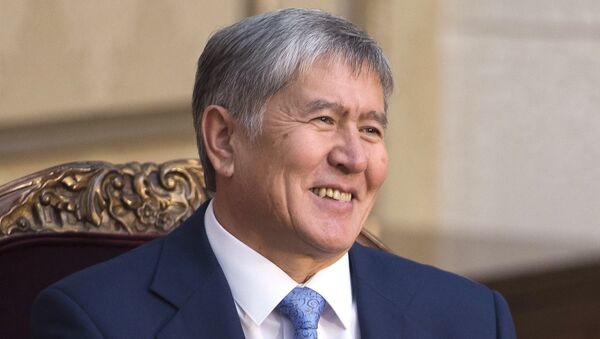 Председник Киргистана Алмазбек Атамбајев - Sputnik Србија