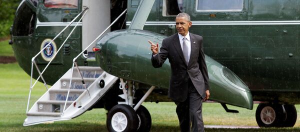 Američki predsednik Barak Obama na Južnom travnjaku ispred Bele kuće - Sputnik Srbija