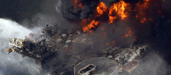 Изливање нафте у Мексичком заливу 2010. године са нафтне платформе Бритиш петролеума - Sputnik Србија