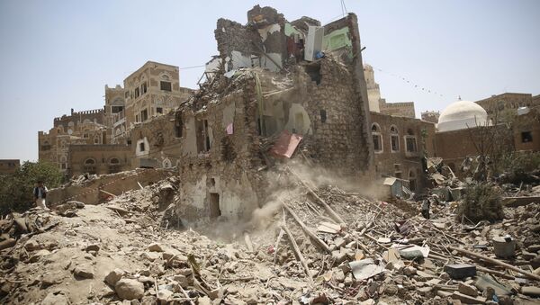 Ruševine u Sani nakon vazdušnih udara Saudijske Arabije - Sputnik Srbija