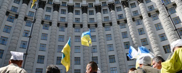 Protesti ispred Vrhovne rade Ukrajine Protesti ispred Vrhovne rade Ukrajine - Sputnik Srbija
