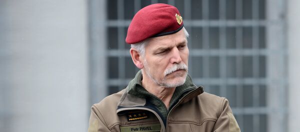 Шеф Војног комитета НАТО-a генерал чешке војске Петeр Павел Шеф Војног комитета НАТО-a генерал чешке војске Петeр Павел - Sputnik Србија