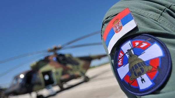 Ruski helikopter Mi-17 na aerodromu u Batajnici - Sputnik Srbija
