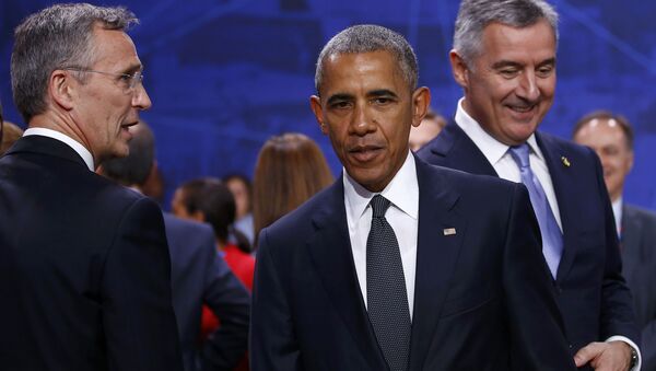 Jens Stoltenberg, Barak Obama i Milo Đukanović na Samitu NATO u Varšavi. - Sputnik Srbija