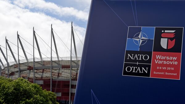 Plakat NATO-a za najavu Samita u Varšavi, Poljska - Sputnik Srbija