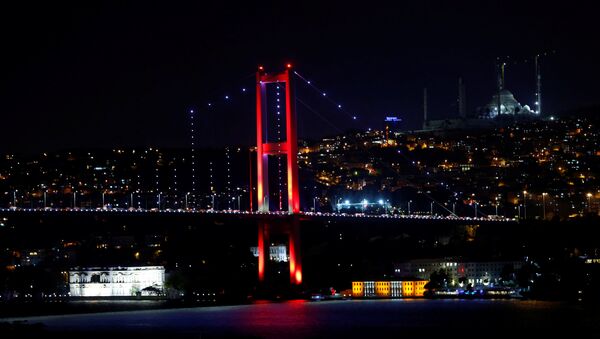 Босфорски мост у Истанбулу - Sputnik Србија