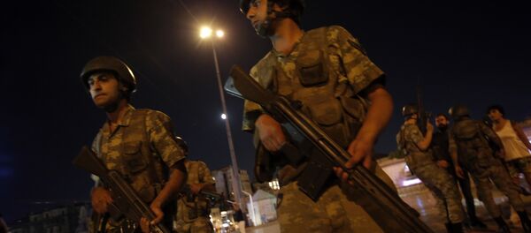 Турски војници током државног удара Турски војници током државног удара - Sputnik Србија