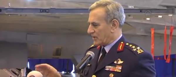 Бивши главнокомандујући ваздухопловних снага Турске Акин Озтурк - Sputnik Србија