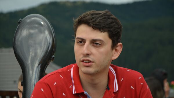 Jermenski violončelista Narek Haknazarijan - Sputnik Srbija