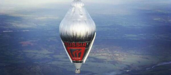 Фјодор Коњухов у балону. - Sputnik Србија