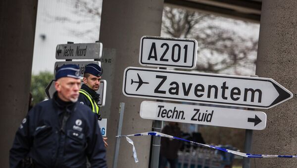 Policijske snage Belgije na ulicama posle terorističkog napada u metrou i aerodromu u Briselu. - Sputnik Srbija