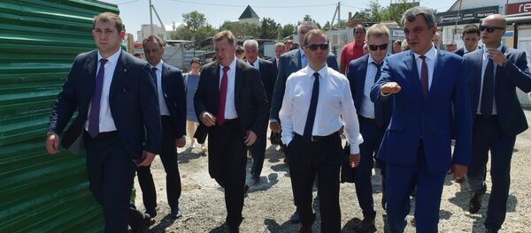 Дмитриј Медведев у посети Криму - Sputnik Србија