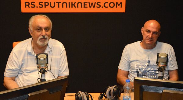 Руси и Олимпијада: Фармацеутски рат у спрези са антидопинг агенцијом (аудио) Руси и Олимпијада: Фармацеутски рат у спрези са антидопинг агенцијом (аудио) - Sputnik Србија