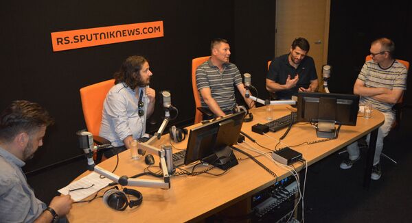 Руси и Олимпијада: Фармацеутски рат у спрези са антидопинг агенцијом (аудио) Руси и Олимпијада: Фармацеутски рат у спрези са антидопинг агенцијом (аудио) - Sputnik Србија