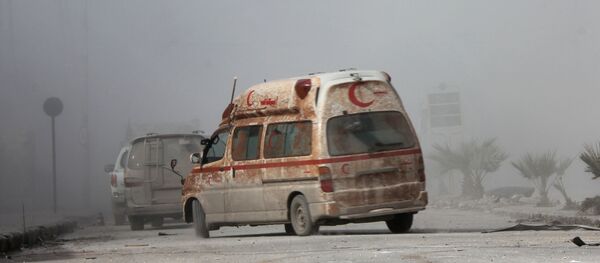 Сиријски Црвени полумесец у Алепу - Sputnik Србија