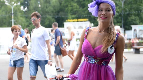 Московска Парада дама на бициклима - Sputnik Србија