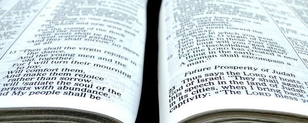 Библија - Sputnik Србија