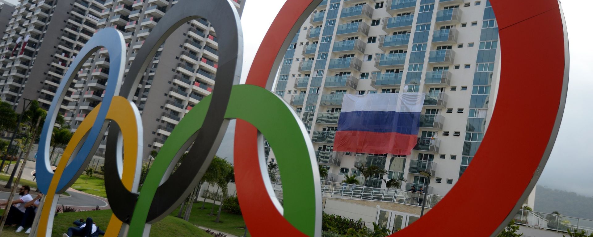 Ruska zastava u Olimpijskom selu u Riju - Sputnik Srbija, 1920, 07.07.2026