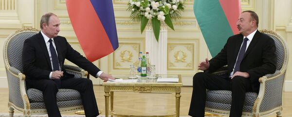 Predsednik Rusije Vladimir Putin i predsednik Azerbejdžana Ilham Alijev Predsednik Rusije Vladimir Putin i predsednik Azerbejdžana Ilham Alijev - Sputnik Srbija