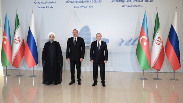 Predsednici Irana, Azerbejdžana i Rusije - Hasan Rohani, Ilham Alijev i Vladimir Putin - Sputnik Srbija
