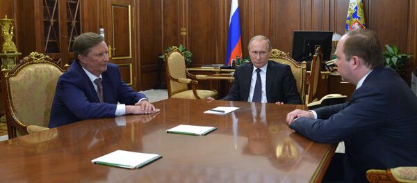 Владимир Путин, Сергеј Иванов и Антон Вајно - Sputnik Србија