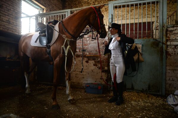Јачина и елеганција: Такмичење у коњичком спорту у Новосибирску - Sputnik Србија