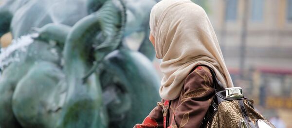 Девојка са хиџабом - Sputnik Србија