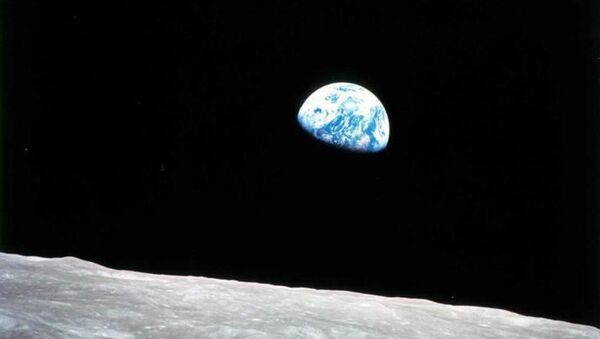 Pogled na „izlazak Zemlje“ sa Meseca - Sputnik Srbija
