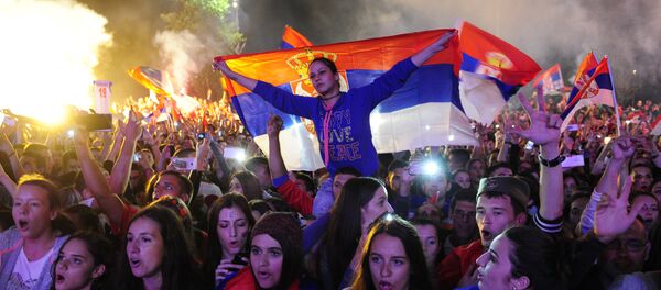 Слике које ћемо памтити: Хероји донели одличја у Београд - Sputnik Србија