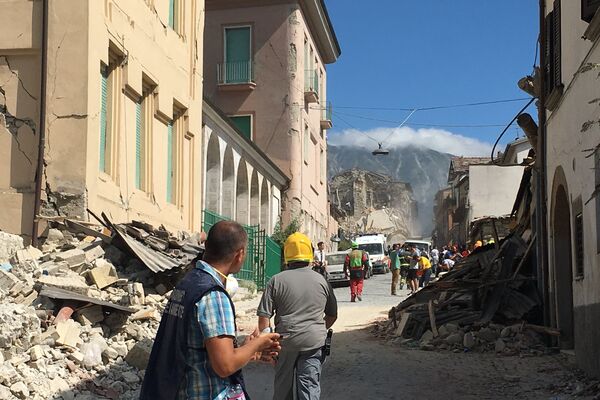Земљотрес у Италији — Аматричеа више нема - Sputnik Србија