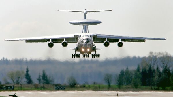Ruski avion za rano upozorenje A-50 sleće na vazduhoplovnu bazu u blizini Minska - Sputnik Srbija