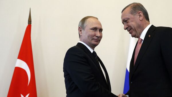 Predsednici Rusije i Turske Vladimir Putin i Redžep Tajip Erdogan - Sputnik Srbija