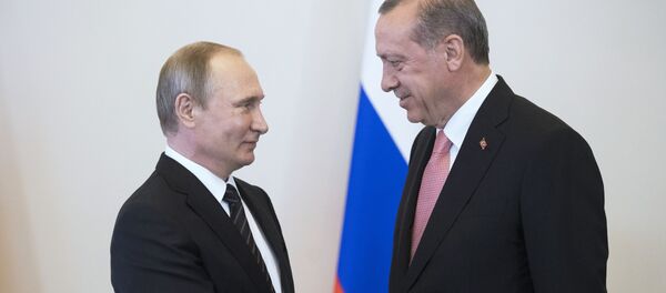 Predsednici Rusije i Turske Vladimir Putin i Redžep Tajip Erdogan - Sputnik Srbija