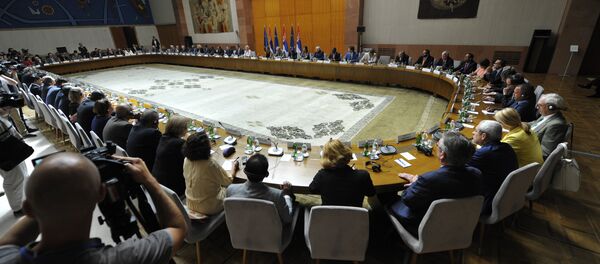 Aleksandar Vučić sa ambasadorima - Sputnik Srbija