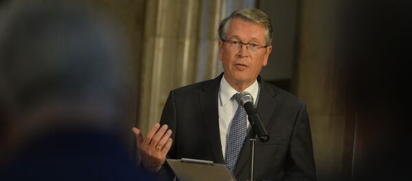 Ambasador Rusije u Srbiji Aleksandar Čepurin govori na ceremoniji potpisivanja sporazuma o Izradi mozaika u Hramu Svetog Save - Sputnik Srbija